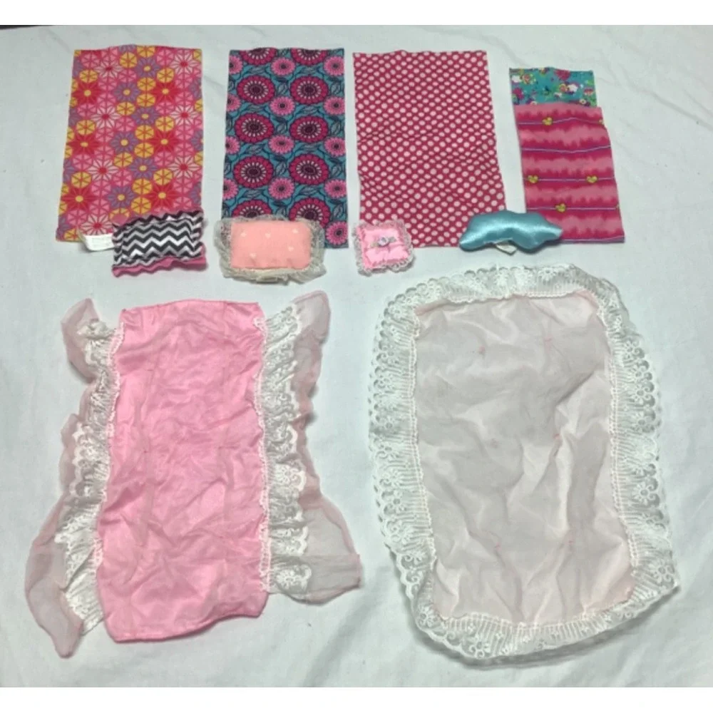 Lot of Barbie Bedding Pillows Pink Polka Dot Lace Vtg Newer Accessories Bedroom